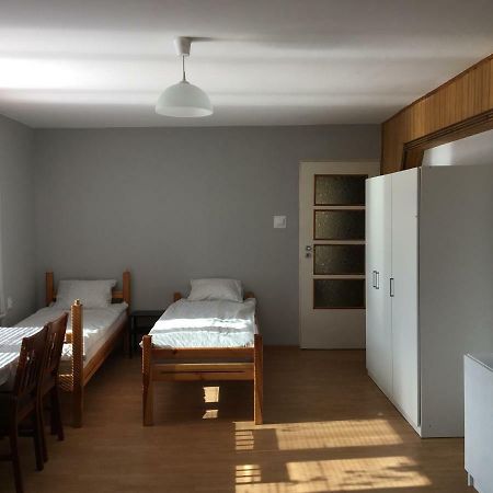 Noclegi Tulipan Konin  Exteriör bild